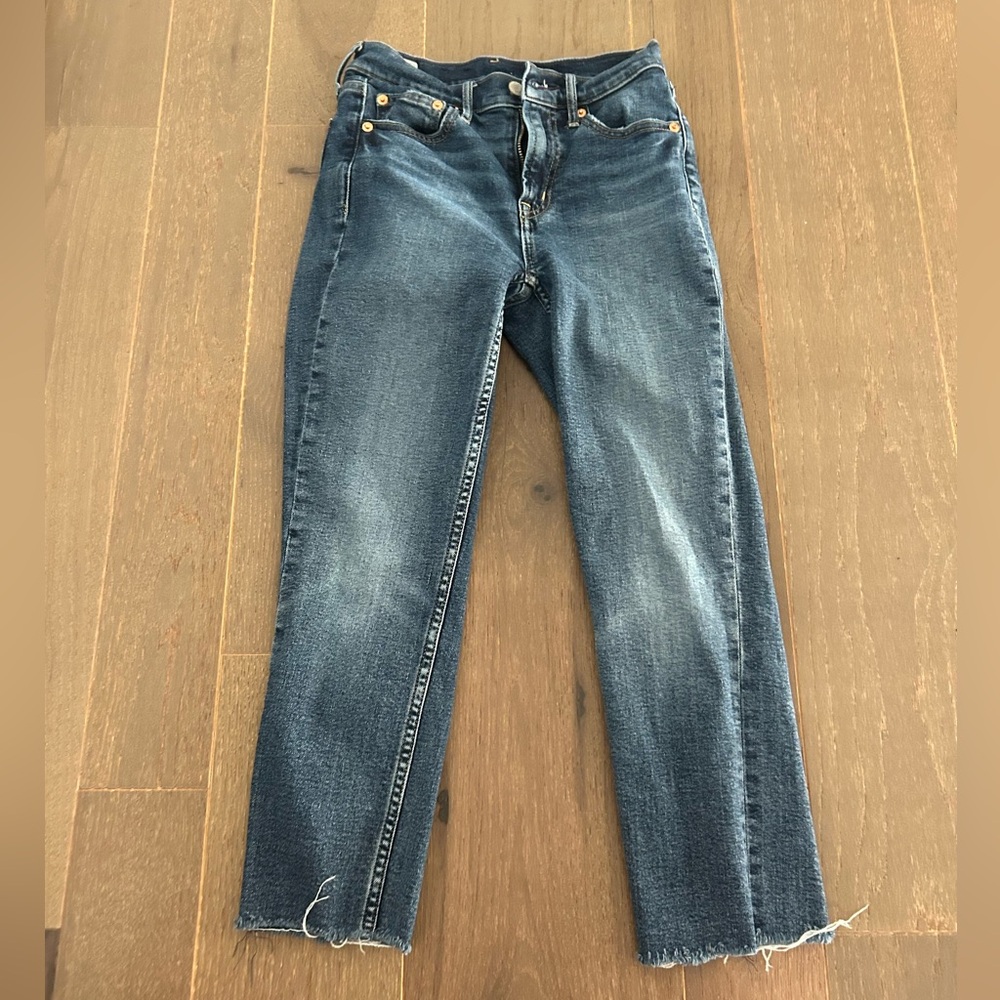 Gap skinny dark blue jeans size 24/00
